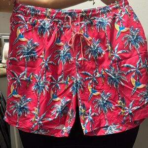 Men's beach shorts, new Bought at Macy's